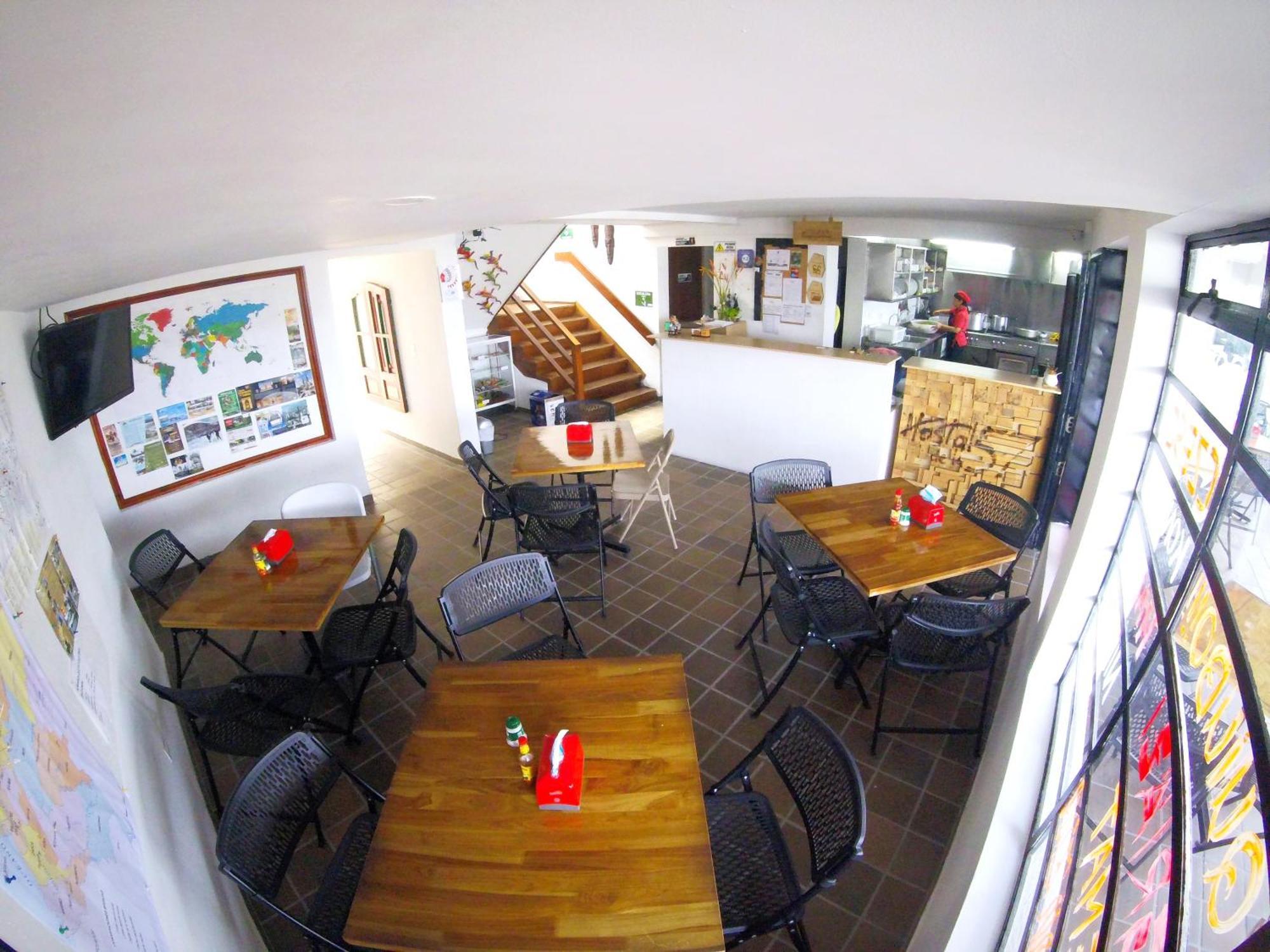Hostal De La 57 Manizales Esterno foto